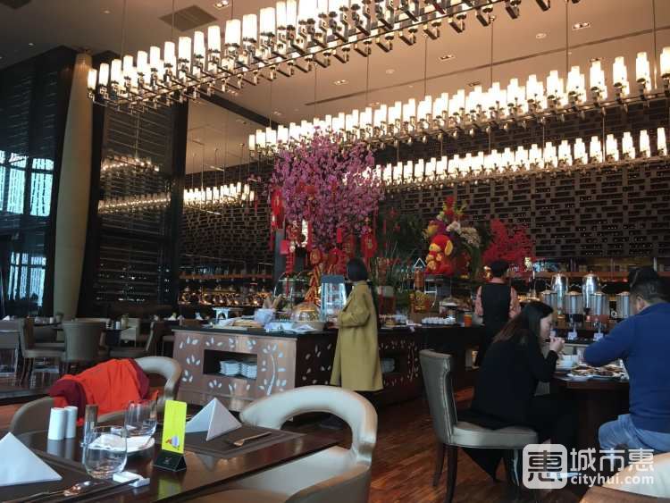 皇庭V酒店-VCafé全日制餐廳