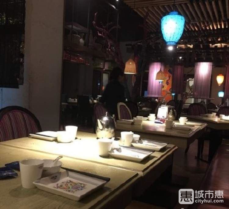 莊家小鎮(zhèn)(平江萬(wàn)達(dá)店)