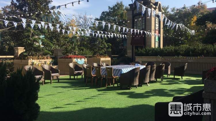 赫佰仕現(xiàn)釀啤酒餐廳