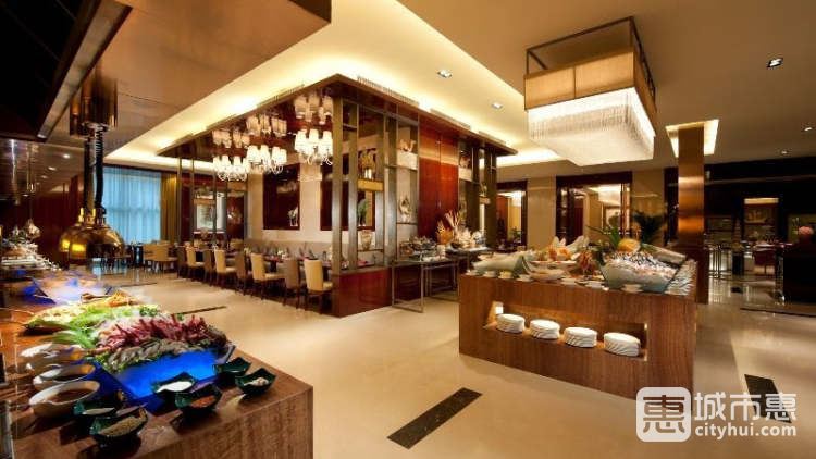 富力希爾頓酒店自助餐廳