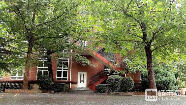 海淀外國(guó)語(yǔ)實(shí)驗(yàn)學(xué)校