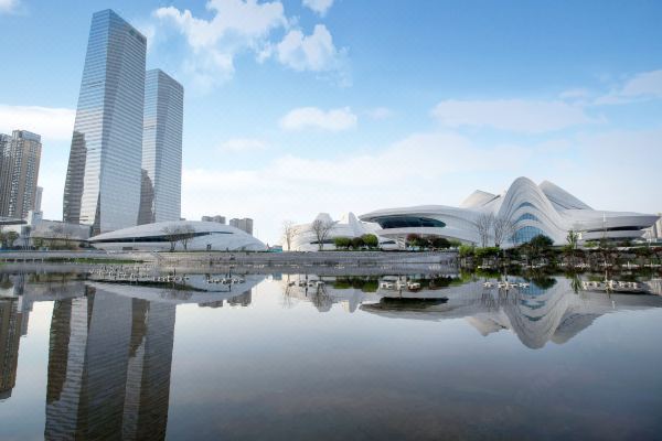 長(zhǎng)沙梅溪湖金茂豪華精選酒店